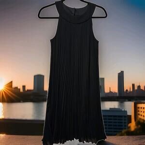 MSK Black Pleated Halter neck Midi Dress Sleeveless cocktail party chic size 4